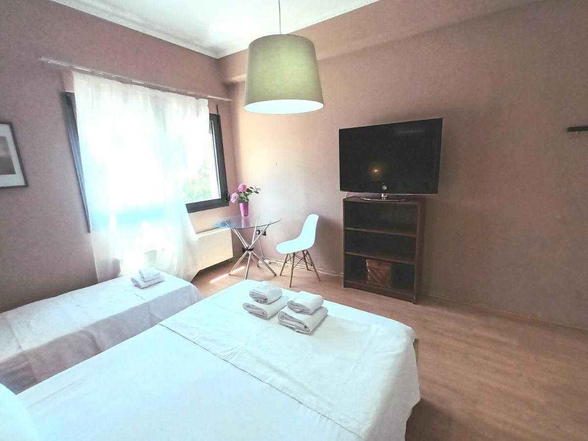 Crystal - Apartment With Garden & Parking Комотини Екстериор снимка